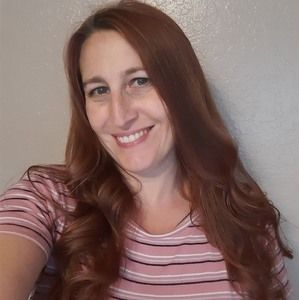 Meet your Posher, Corina